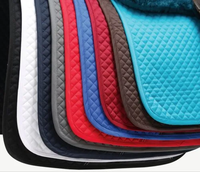 Tapis de selle de haute qualité 100% coton, rembourrés de mousse, chauds et doux, avec logo personnalisé, doublure en polycoton, pour l'équitation, le dressage et le saut d'obstacles.