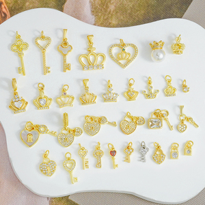 จี้รูปมือฮัมซาเคลือบทอง 18K ทำจากทองเหลืองเคลือบสี สำหรับทำสร้อยคอผู้หญิง เครื่องรางป้องกันภัย สำหรับทำเครื่องประดับ - Product Image 4