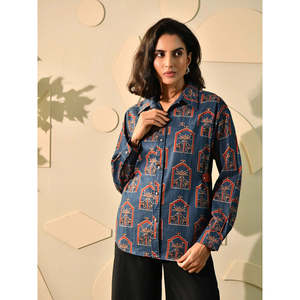 เสื้อเชิ้ตทรงหลวมสไตล์โบฮีเมียนพิมพ์ลายแบบดั้งเดิม ผ้าฝ้าย 100% สำหรับฤดูร้อน ติดกระดุม แต่งเข็มขัดรัดเอวทรงหลวมสไตล์ปรัสเซีย - Product Image 4