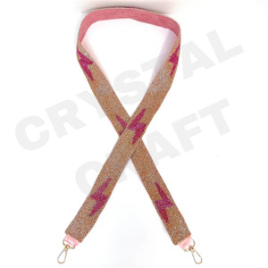 Correa de monedero con cuentas rosa de perno, correas de bolsa de cuentas de semillas de oro blanco personalizadas, correa de cuentas personalizada para bolsos - Product Image 1