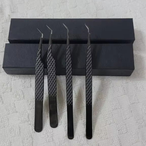 Pinzas de extensión de pestañas de precisión personalizables, Punta Lisa puntiaguda en ángulo de 45 grados, fibra de acero inoxidable, volumen antimagnético - Product Image 1