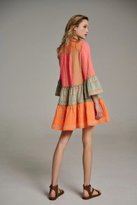 Nouveauté robe tunique à manches cloche pour femmes, belle couleur, tissage en V, robe courte texturée pour événements en plein air, sorties d'été - Product Image 4