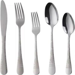 Juego de cubiertos de metal de buena calidad, juego de cubiertos chapados en oro, acero inoxidable para uso en bodas - Product Image 2