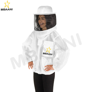 Veste d'abeille trois couches couleur blanche avec voile rond. - Product Image 3