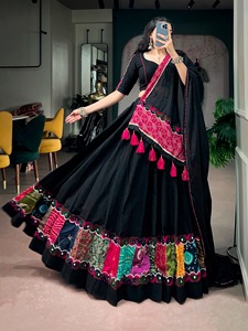 Dhwaja Export Gamthi Lace Touch up Khadi Cotton <b>Chaniya</b> <b>Choli</b> Party Wear Quick Dry - Product Image 3