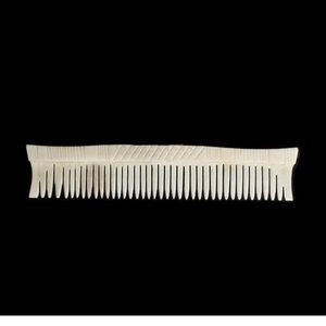 Peine de barba tallado de animales de hueso Natural hecho a mano mango grande arte antiestático coleccionable precio bajo - Product Image 2