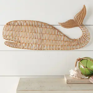 Nueva colección decorativa de mimbre costero ratán ballena en forma de decoración de pared para sala de estar diseño de cola personalizado