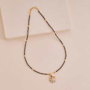 Kundan Mangalsutra 156591 22k Gold Plated White Zircon Flower Pattern Wedding Jewelry for Bride - Product Image 3