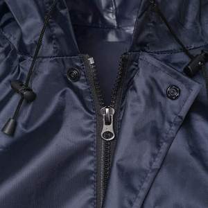 Juego de traje de lluvia impermeable reflectante resistente para trabajo al aire libre, chaqueta de lluvia de seguridad con capucha y pantalones - Product Image 6