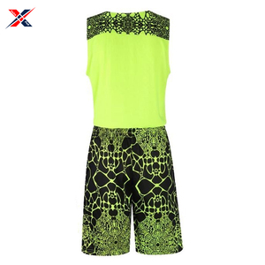 Sublimación impresa de la más alta calidad haga su propia tela cómoda hecha a mano ropa deportiva para adultos uniforme de baloncesto - Product Image 3