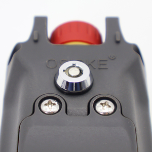 Hiệu suất cao và độ tin cậy 4 phím tốc độ duy nhất với khẩn cấp dừng Cần Cẩu Điều khiển từ xa 150m Khoảng cách điều khiển - Product Image 4