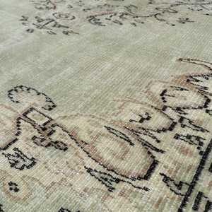 พรมตุรกีขนาดใหญ่ 6.4x8.7 ฟุต พรมวินเทจสีเทาดำลายดอกไม้ ทำจากขนสัตว์ - Product Image 5