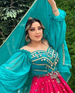 ชุดเดรสยาวแขนยาวผ้าชีฟองสไตล์ชาติพันธุ์อัฟกันสำหรับผู้หญิง  งานปักมือประณีต  ตกแต่งด้วยงานฝีมือ  เหมาะสำหรับงานปาร์ตี้และงานแต่งงาน - Product Image 3