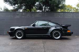 Porsche 911 (930) USADO de 1987 con Volante a la Izquierda/Derecha - Product Image 2