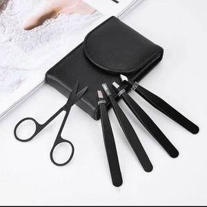 Juego de Pinzas para Cejas de Primera Calidad con Tijeras para Cutículas, Color Negro Mate, 5 Piezas, Se Acepta Logotipo Personalizado - Product Image 5