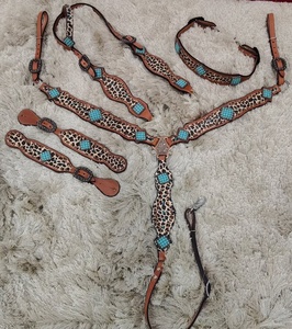 ชุดสายรัดศีรษะแบบตะวันตก & คออกแบบพรีเมี่ยมสำหรับม้าประจำฤดูกาลชุดแทคสุดหรูสำหรับม้าร่างเต็มชุด - Product Image 1