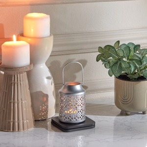 Lanterne de tombe en aluminium avec motif de feuilles Couleurs personnalisées Intérieur et extérieur Décoration de maison et de jardin Design classique éclair - Product Image 3