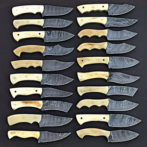 Lote de 20 Piezas de Cuchillos Skinner de Acero de Damasco de 8 Pulgadas, Hermosos, con Mango de Hueso Grabado, Hechos a Mano, Incluye Funda de Cuero, OEM - Product Image 4