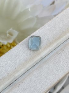 Cabochons en forme d'aigue-marine de couleur naturelle avec une pierre précieuse de bon lustre pour la fabrication de bijoux 1.84 carat. - Product Image 2