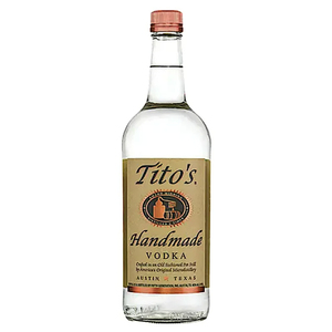 Vodka hecho a mano de Tito para exportación | 700ml & 1L, cartón de 6 piezas | Términos FOB/CIF - Product Image 1