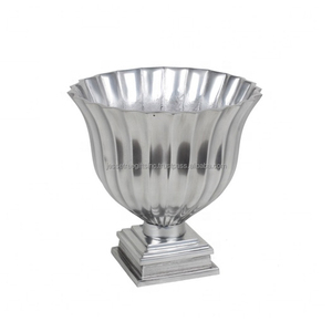 Enfriador de vino de metal con Acabado niquelado Forma redonda Calidad superior con mango de dos lados para servir Precio al por mayor - Product Image 6