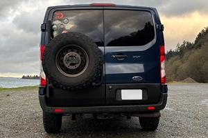 Ford Transit 150 XLT AWD 2020 USADO, Volante a la Izquierda, 1 Dueño, Modificaciones Overland, Asientos para 7 Personas, Plataforma Trasera, Bajo Kilometraje - Product Image 5