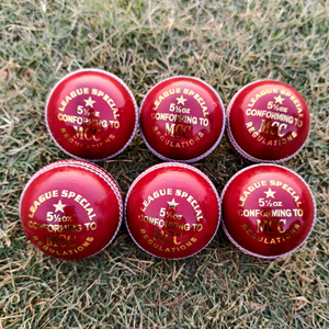 Ballon de cricket en cuir véritable cousu à la main, 4 pièces, avec une adhérence supérieure, durable - Product Image 1