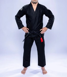 ÚLTIMO Modelo de Kimono Brasileño de Jiu-Jitsu Personalizado, Entrenamiento Profesional, Color y Logotipo Personalizables, Ropa de Artes Marciales, 100% Algodón Elástico - Product Image 1