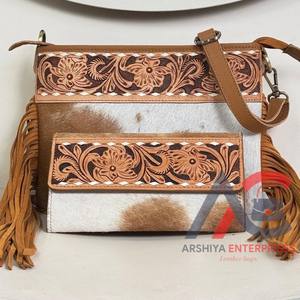 กระเป๋าหนังคาดตัวแบบมีพู่ประดับสำหรับสุภาพสตรีดีไซน์หรูหรา2025พร้อมกระเป๋าเงินแบบพับสามทบหนังวัวเครื่องมือชุด2ชิ้น - Product Image 1