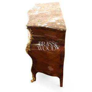 Cómoda de Madera de Lujo con Tapa de Mármol, Silueta Curva, Tiradores de Latón Dorado, Diseño Europeo Clásico - Product Image 5