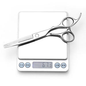 Ciseaux de coiffure en acier inoxydable simples Ciseaux de coiffure de qualité supérieure bon marché pour le confort des barbiers - Product Image 3