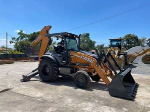 รถตักล้อยางมือสอง CASE 580M รุ่น Backhoe Loader จากสหรัฐอเมริกา พร้อมขาตั้งรูปตัว X - Product Image 5