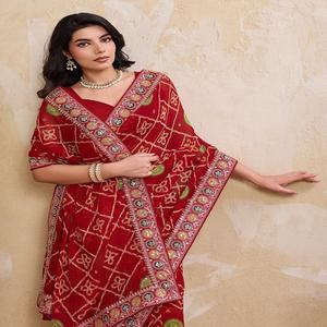 Sari de Georgette Suave de Primera Calidad para Mujer con Borde Calado y Bordado Intenso, Hecho en India - Product Image 1