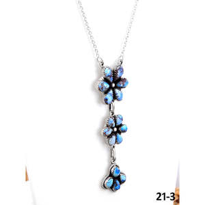 Collier artisanal en argent sterling et plaqué or en forme de fleur, idéal pour les occasions spéciales - Product Image 3
