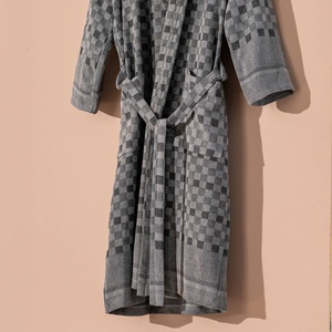 Peignoir turc Pera Stonewashed, tissage texturé, à capuche, 100% coton - Product Image 5