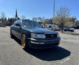Gran Oferta, Excelente Estado: Toyota Celisior de 1992, Listo para Enviar - Product Image 1