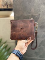 Pochette en cuir de vachette style unique avec gravure laser, pompon et sangle détachable, portefeuille de luxe en cuir de style western avec fermeture éclair