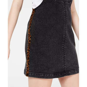 ชุดเอี๊ยมยีนส์เรียบง่ายของทินเซลทาวน์ จูเนียร์สสีชาร์โคลขนาดใหญ่พร้อมดีไซน์แถบด้านข้าง - Product Image 3