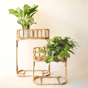Einzigartiges Design Pflanzer aus Rattan Regal Form Garten Pflanze Blumentopf Indoor Haushalts waren Zubehör Großhandel