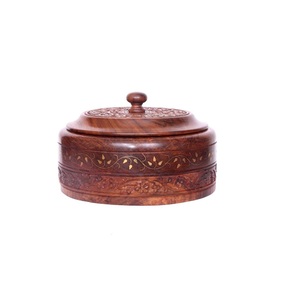 Best Selling wooden chapati casserole vintage style natural mango wood chapati container <b>serving</b> home hotel high quality dining - Product Image 1
