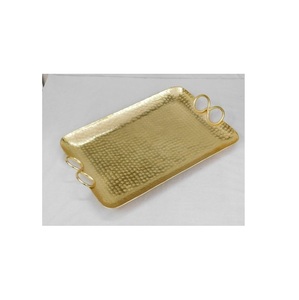 Plateau de service en métal d'excellente qualité, plateau de service design fait à la main, plateau en métal doré classique et élégant en gros, nouvel arrivage - Product Image 3