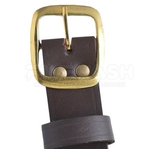 Porta Banderas de Cuero de Alta Calidad con Diseño Duradero, Perfecto para Eventos, Ceremonias y Presentaciones Profesionales de Banderas - Product Image 6