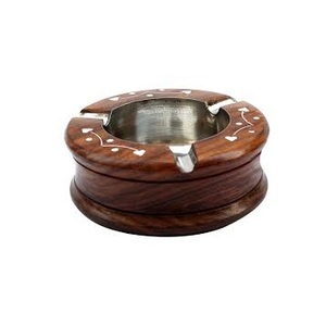 Cendrier en bois traditionnel fait à la main en aluminium hautement durable personnalisable aspect classique personnalisable de haute qualité personnalisable hautement durable - Product Image 1