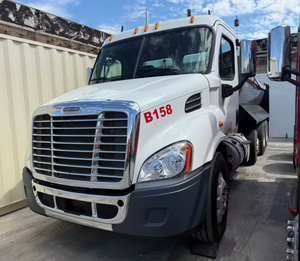 พร้อมทำงาน 2015 รถบรรทุกมือสอง Freightliner Cascadia พร้อมส่งทั่วโลก - Product Image 1