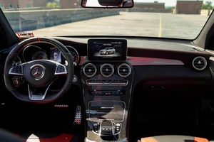 Mercedes-AMG GLC 63 2019 prêt à être expédié - Product Image 2