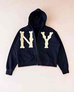 Sweat à capuche zippé unisexe 100% coton doux et écologique avec techniques brodées et impression numérique pour l'hiver - Product Image 3