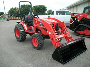 รถแทรกเตอร์คุณภาพสูง Kioti CS2520 รถแทรกเตอร์ขนาดเล็กสำหรับสวนและฟาร์ม พร้อมที่ตักด้านหน้าสำหรับขาย - Product Image 6