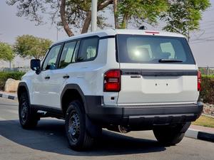 Nuevo/Usado 2024 para Prado LC250 TXL 2.4L SUV Automático 4x4 Blanco Gasolina Luces LED R20 Asientos de Cuero en Venta - Product Image 5