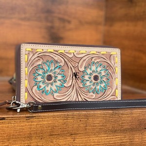 Nouveau portefeuille en cuir sculpté usiné à la main pochette coque de téléphone élégant multi-usages portefeuilles portefeuille en cuir véritable pour les femmes - Product Image 1