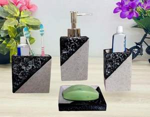 Accessoires de salle de bain en céramique conçus de haute qualité Ensemble de salle de bain cadeau de retour parfait à bas prix - Product Image 1